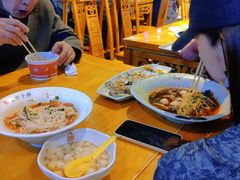 -好吃街美食城(八一广场店)