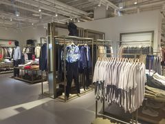 -URBAN REVIVO(北京斯普瑞斯奥特莱斯店)