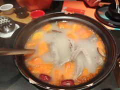 -羽鸽集·乳鸽专门店·地道顺德菜(岭南站店)