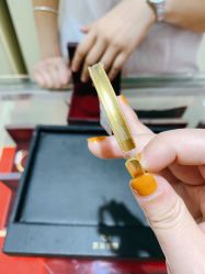 -菜百首饰店(东方新天地店)