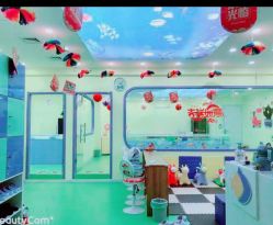 -鱼乐贝贝婴幼儿游泳中心(梅江印象城店)
