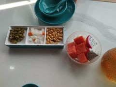 -荷塘秋月·本帮江浙菜(国权路店)