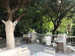 -ADO KAFE(大学城店)