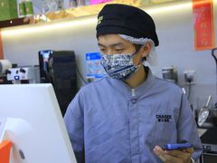 -霸王茶姬(安宁吾悦广场店)