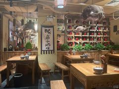 -泥糊破店小酒馆·团建聚餐(南京西路店)