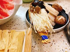 -椰子营·椰子鸡火锅(万象里店)