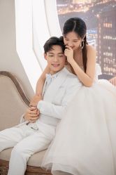 -雪中彩影婚纱摄影·微光艺术中心