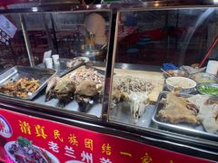 -正宁路小吃夜市