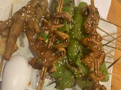 烤鲜鱿鱼-木屋烧烤(西南角店)