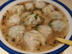汉味大馄饨-早酒肖汉老味拌面