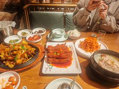 -长寿参鸡汤(朝韩风情街店)