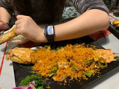皇中皇泰国尿虾-辉记炭烧海鲜大排档·老字号(福田店)
