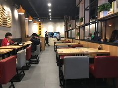 大堂-大鼓米线(长宁建滔广场DM店)