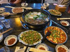 -乐山食古香跷脚牛肉