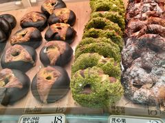 -HOT CRUSH趁热集合·现烤面包(环球港店)