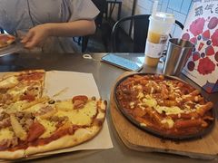 海鲜芝士炒年糕-MI WU FACTORY米屋美食工厂餐厅(绿地店)