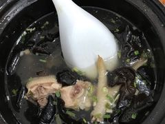 -山里人家土菜馆(茅山店)