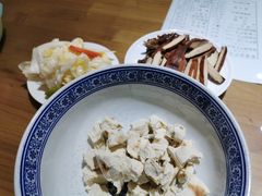 葫芦头泡馍-天发芽·何记葫芦头泡馍·老字号(小南门店)