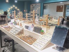 -Trend1881视光·蔡司视觉(领展广场店)