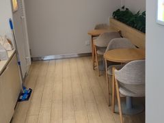 -好利来(高新枫叶广场店)