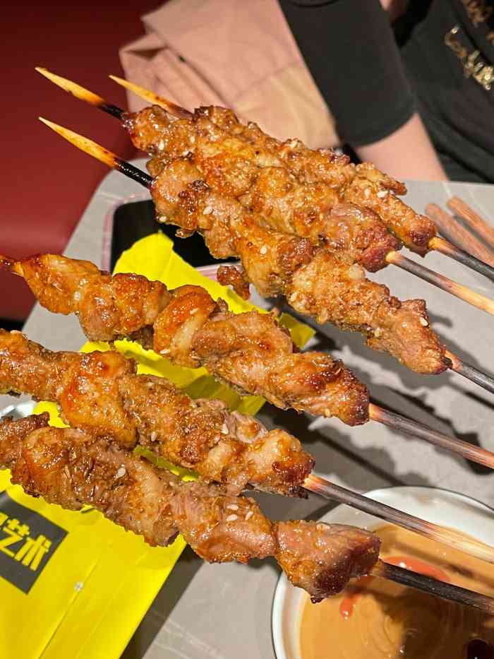 鸦儿李记·酱肉爆肚店(后海店)-"别看这家店门脸小,又藏在什刹海的