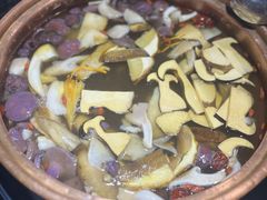 -一善菌·云南菌汤·云南菜(银泰城店)