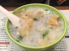 皮蛋瘦肉粥-小龍鳳餐室(番禺路店)