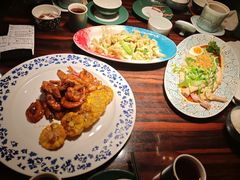 -粤·向群饭店(麓景路店)