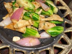 -粤·向群饭店(麓景路店)
