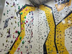 -问山MountQuest攀岩馆