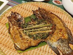 香茅草烤鱼-呐咪傣园·云南菜(石厦店)