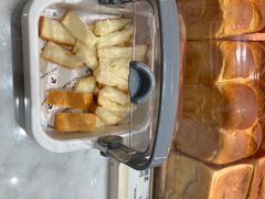 -HOT CRUSH趁热集合·现烤面包(环球港店)