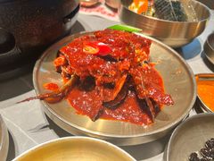 -草家酱蟹炭火烤肉店(珲春南路一店)