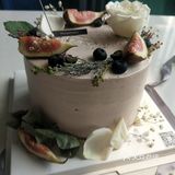 这家的麻酱吃起来就不像好麻酱的样子