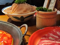 -萍姐火锅·公路夜市(武汉首店)