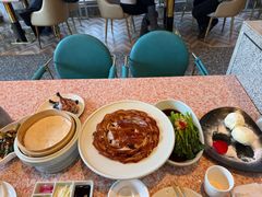 -红樱桃·欢乐餐厅(太原里店)
