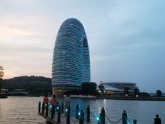 -湖州太湖旅游度假区-月亮广场