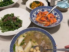 -泓历皇朝酒店(东亭店)