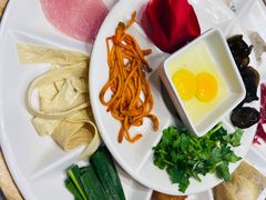 -芸南道·过桥米线(昆明老街旗舰店)