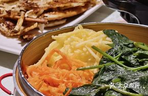 Steamed Three Vegetable Shreds