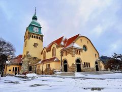 -青岛市江苏路基督教堂