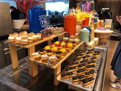 -圣丰索菲特·2 On 988 Café 自助餐厅