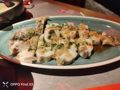 蒜蓉冬菜蒸鲈鱼-啫神·广州地标美食(北京路店)