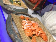 -小天鹅戴斯酒店鲸鲨百汇创作料理