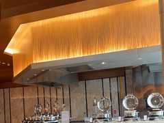 -东西风牛排馆周末烧烤自助(首都机场希尔顿店)