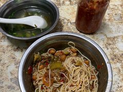 -灵山卢梅燕粉店