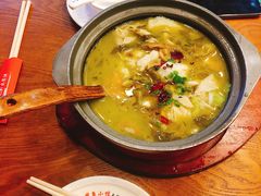 -周鱼小馆石锅酸菜鱼(活力汇店)