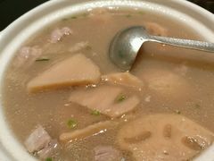 莲藕排骨汤-亢龙太子酒轩(东湖店)