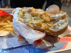 -麦当劳(三亚凤凰机场店)