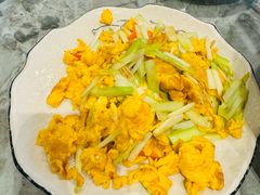 炒鸭蛋-洪福饭店·十八年老店